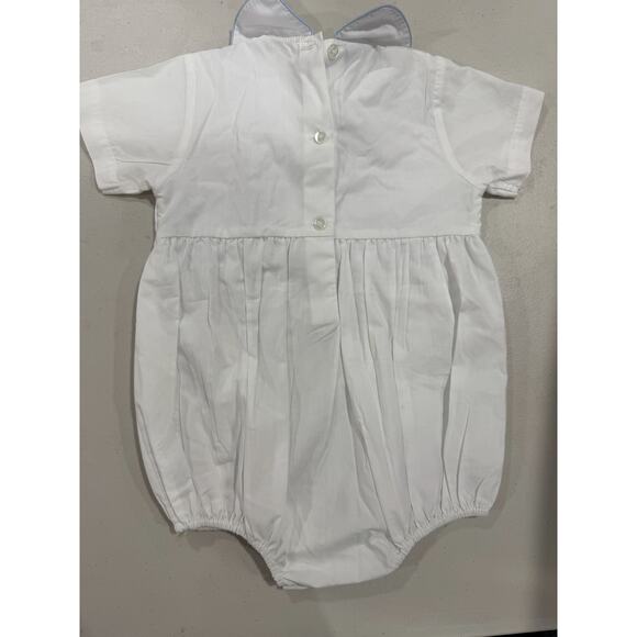 Petit Bebe 24m noah smocked cross bubble - Picture 3 of 3